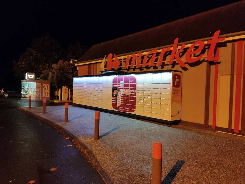 Locker 24/7 Carrefour Market Falaise, 33 33 Rue Georges Clemenceau, 14700 Falaise