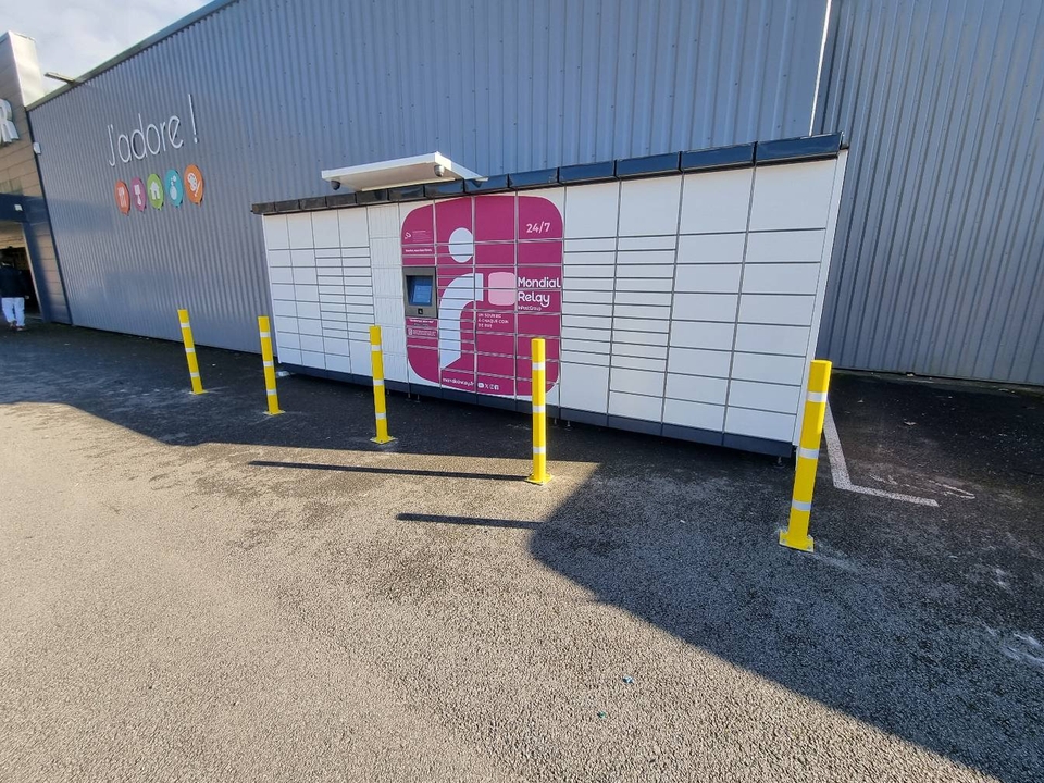 Locker 24/7 Centrakor 23200 Aubusson, 1 Rue de la Rebeyrette, 23200 Aubusson