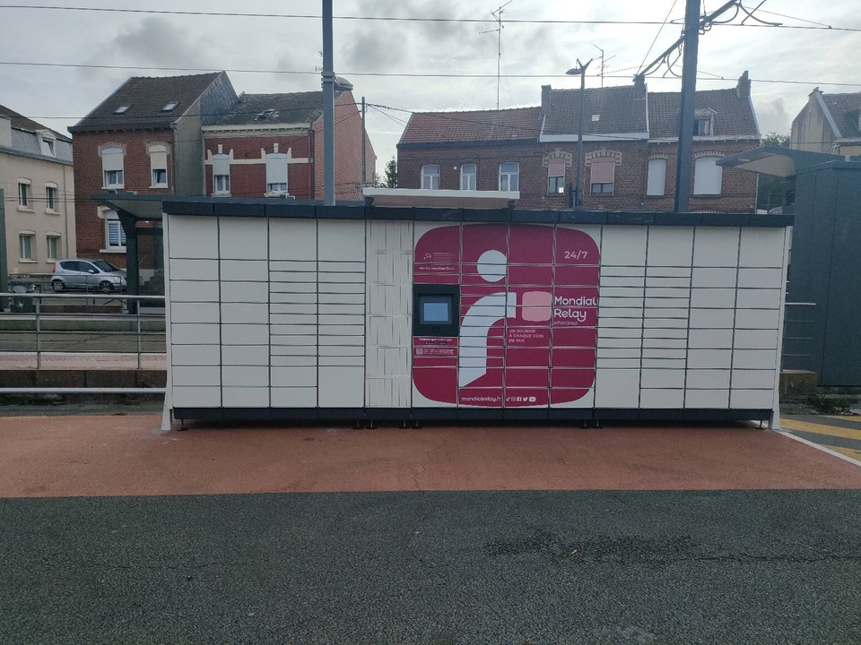 Locker 24/7 Parking Relais Nungesser 59300 Valenciennes, Av. du Général Horne, 59300 Valenciennes