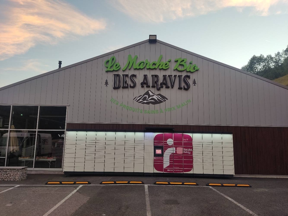 Locker 24/7 le Marche Bio des Aravis, Route des Perrils, 74230 Les Villards-sur-Thônes