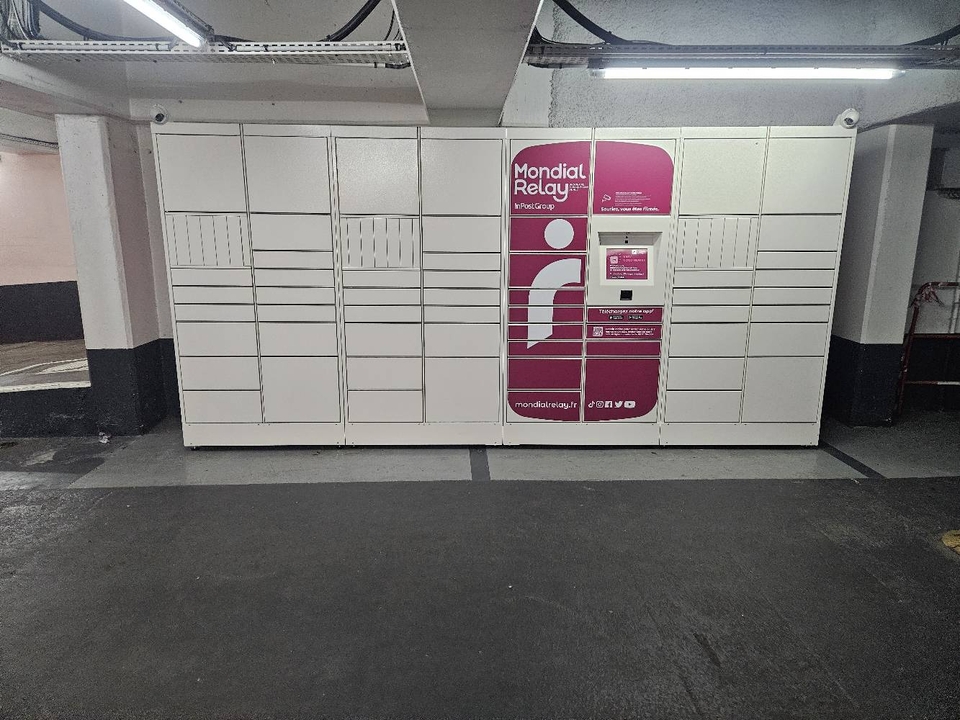 Locker 24/7 Indigo Faubourg Saint-Antoine 75012 Paris, 82 bis 82 bis Avenue Ledru Rollin, 75012 Paris