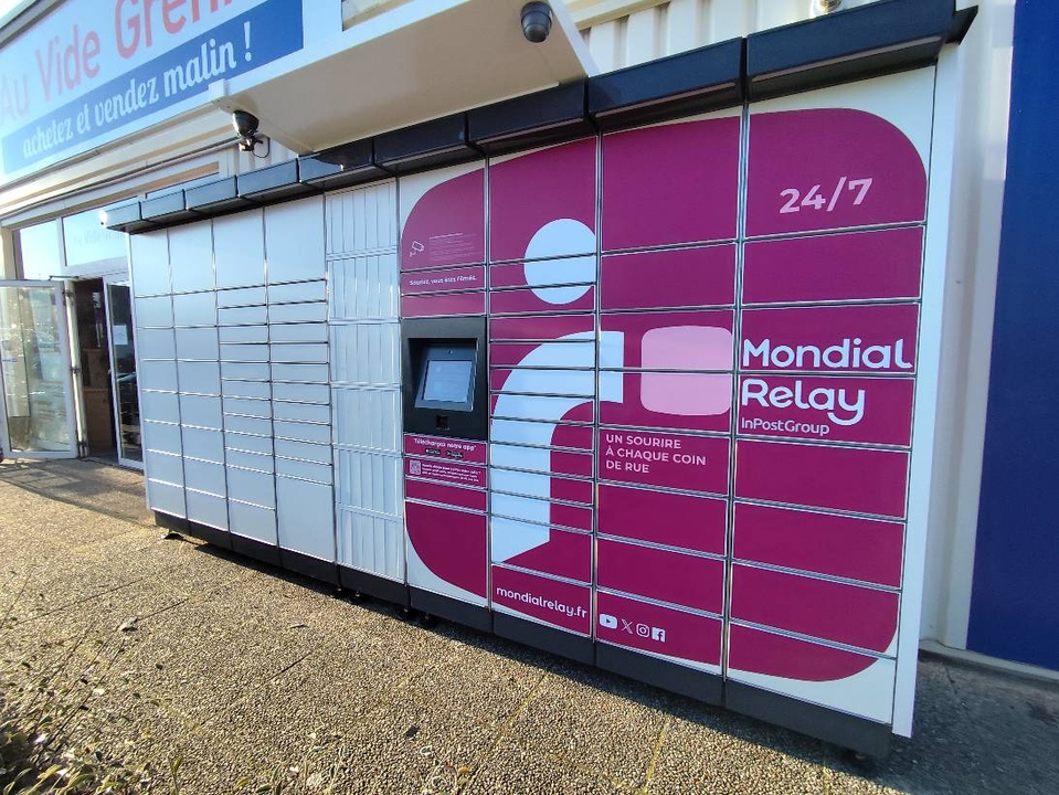 Locker 24/7 Au Vide Grenier 27130 Verneuil d'Avre Et d'Iton, 514 514 Rue Aristide Briand, 27130 Verneuil d'Avre et d'Iton