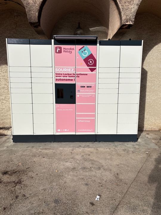 Locker 24/7 Le Relais de Fabrègues, 42 13 Rue Calmette, 34690 Fabrègues