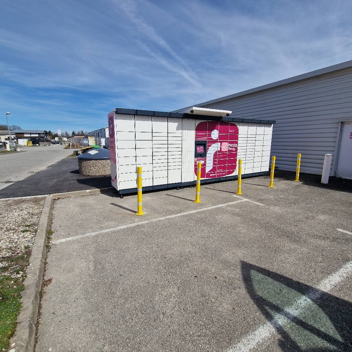 Locker 24/7 Intermarche La Biolle, 54 54 Rue du Glatey, 73410 La Biolle