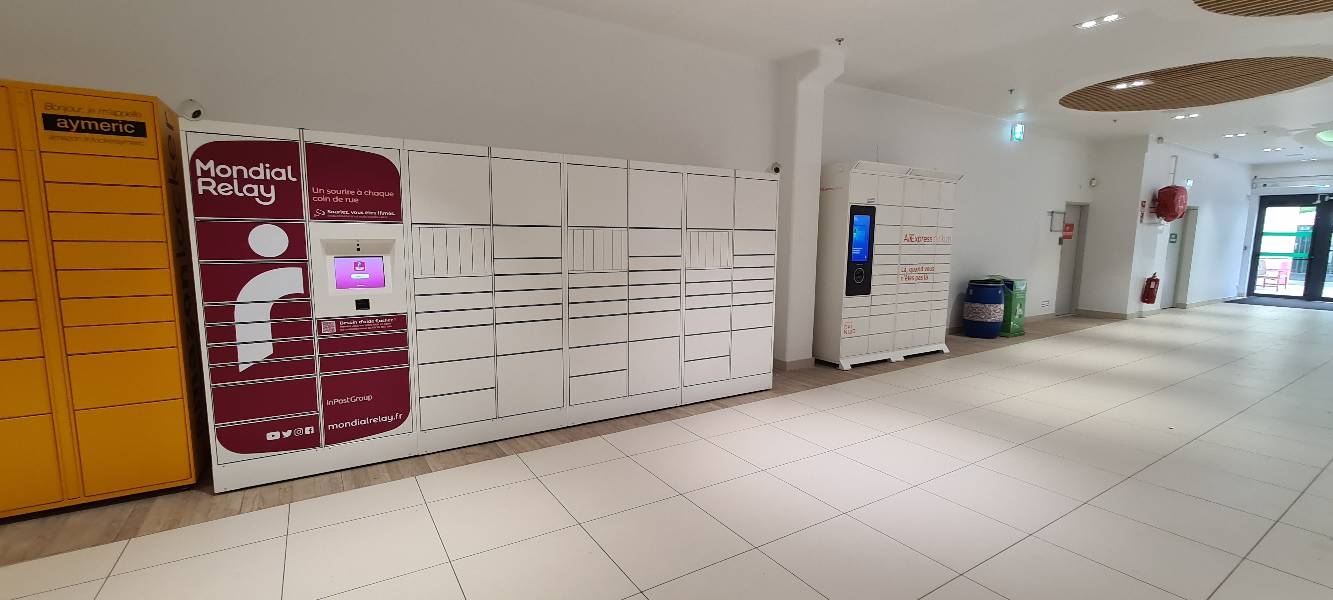 Locker CC Carrefour Ermont, Galerie Marchande, 95120 Ermont