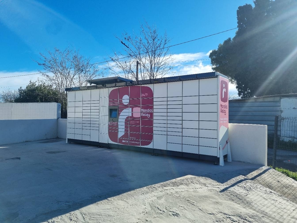 Locker 24/7 Tabac Presse l Athena Beziers, 2889 2889 Route de Narbonne, 34500 Béziers