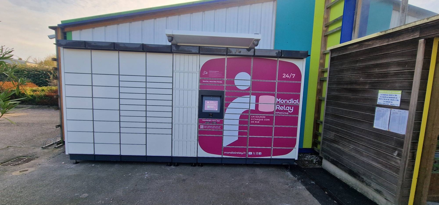 Locker 24/7 Biocoop 56380 Guer, 2254 Zone d'activité de la Dabonnière, 56380 Guer