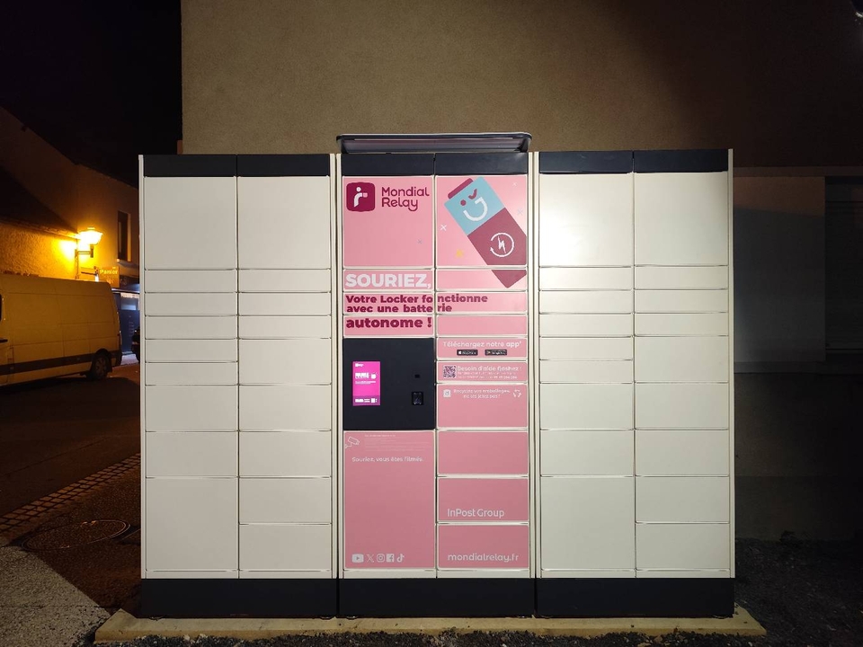 Locker 24/7 Parking Rue Martin Luther King, 20 18 Bis Rue Martin Luther King, 44240 La Chapelle-sur-Erdre