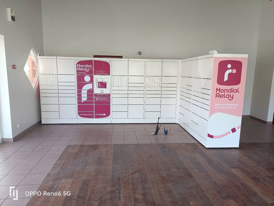 Locker 24/7 le Roquentin Loroque Timbaut, 7 7 Rue Ribalous, 47340 Laroque-Timbaut
