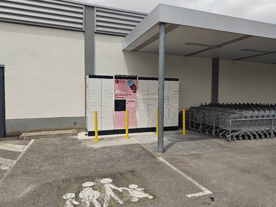 Locker 24/7 Lidl, 18 18 Rue Motta Di Livenza, 32600 L'Isle-Jourdain