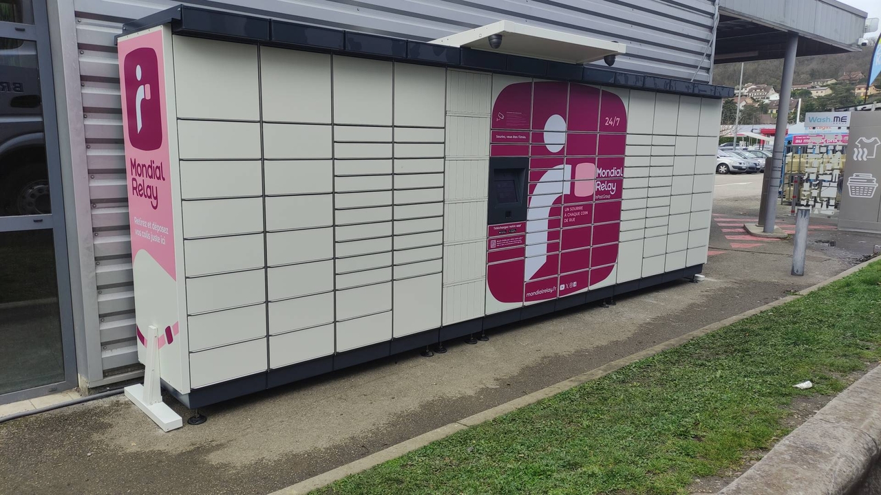 Locker 24/7 Intermarche 01120 la Boisse, 168 168 Route de Thil, 01120 La Boisse
