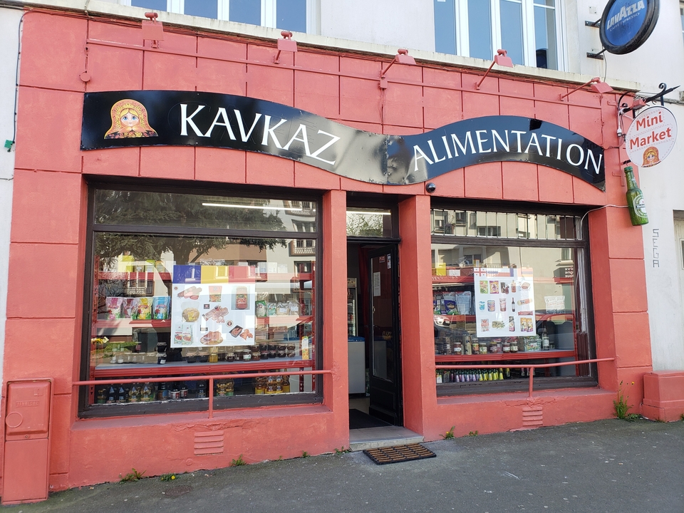 Kavkaz Alimentation, 2 Rue Paul Guieysse, 56100 Lorient