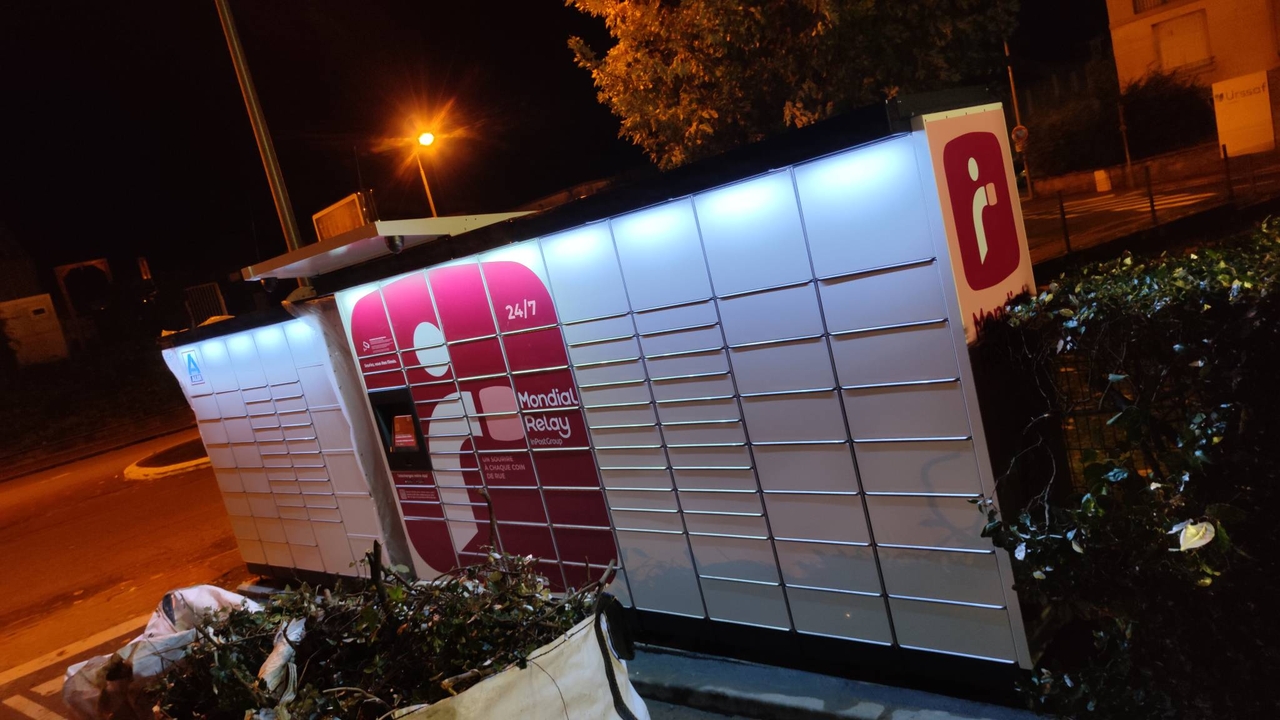 Locker 24/7 Aldi Locarno Limoges, 16 16 Avenue de Locarno, 87000 Limoges