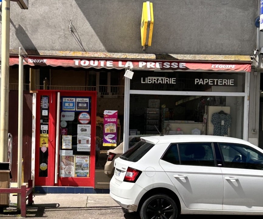 Toute la Presse, 115 Avenue de Paris, 42300 Roanne
