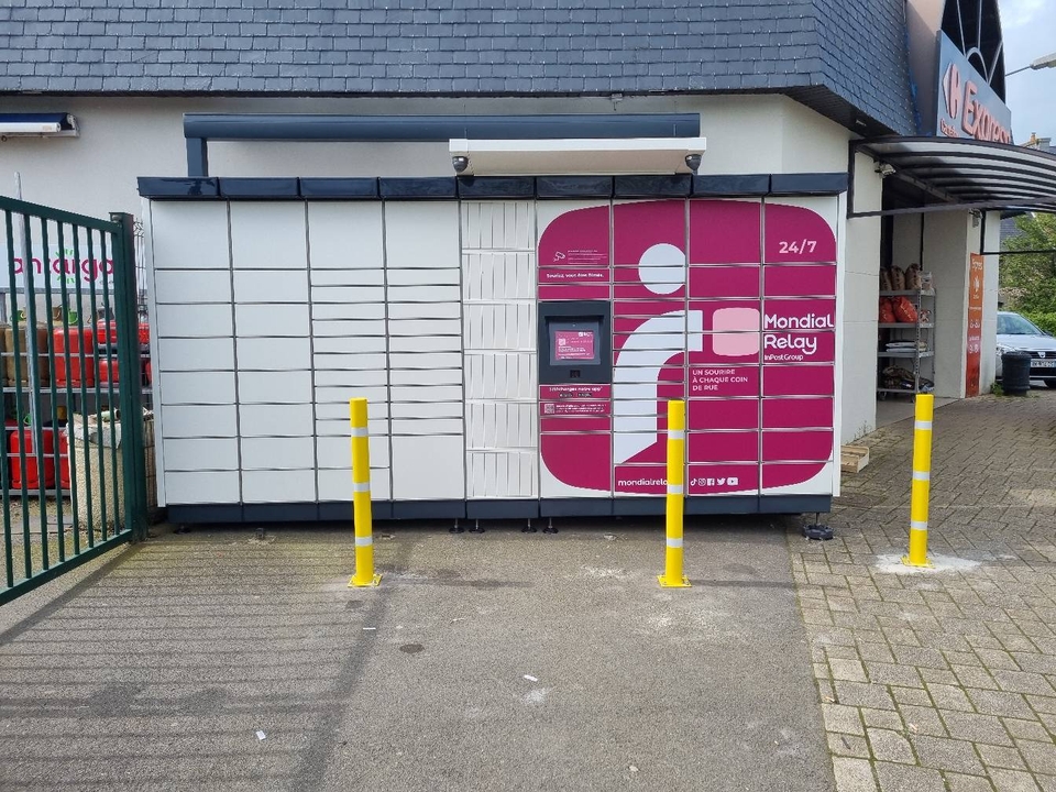 Locker 24/7 Carrefour Express 22690 Pleudihen-sur-Rance, 4 Place du Verger, 22690 Pleudihen-sur-Rance
