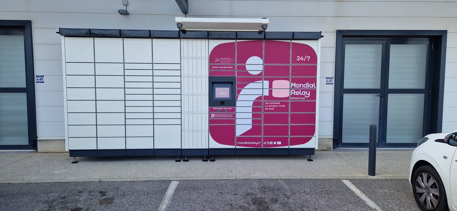 Locker 24/7 Carrefour Contact Villemolaque, 1 2 Rue de la Commanderie, 66300 Villemolaque