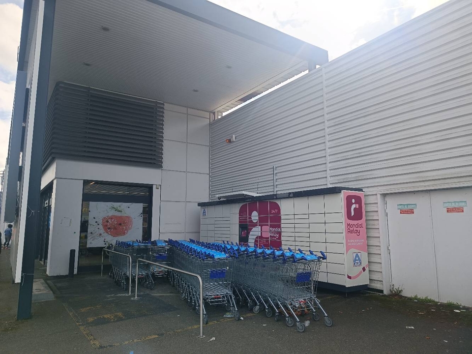 Locker 24/7 Aldi 78410 Flins-Sur-Seine, 436-612 Rue Charles de Gaulle, 78410 Flins-sur-Seine