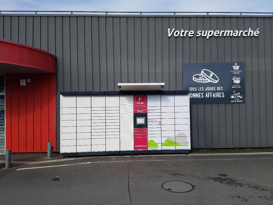 Locker 24/7 U Express Argentre, Rue des Marzelles, 53210 Argentré