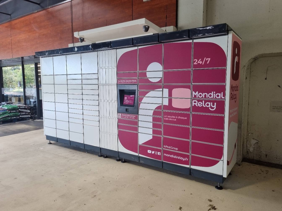 Locker 24/7 Super U 76130 Mont Saint Aignan, 1 Place des Coquets, 76130 Mont-Saint-Aignan