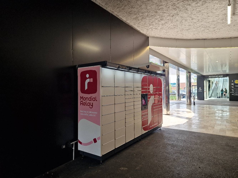 Locker 24/7 Open Park, 1 1 Boulevard d'Alsace Lorraine, 51350 Cormontreuil