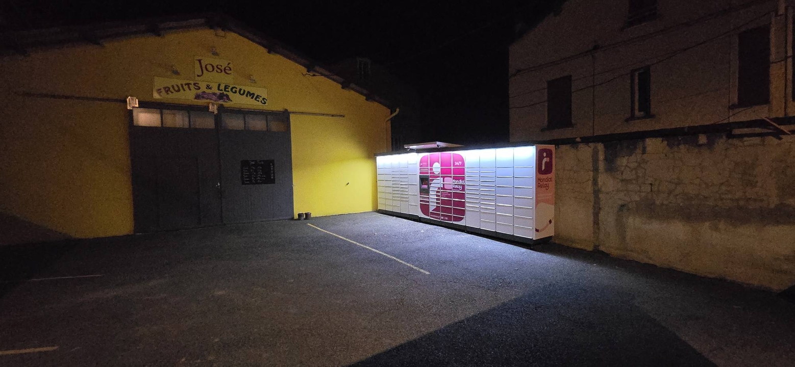 Locker Jose Fruit 69470 Cours, 23 23 Rue Gambetta, 69470 Cours