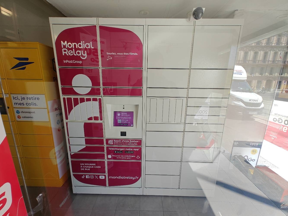 Locker JOY AND TECH 1 13006 Marseille, 107 107 Rue de Rome, 13006 Marseille