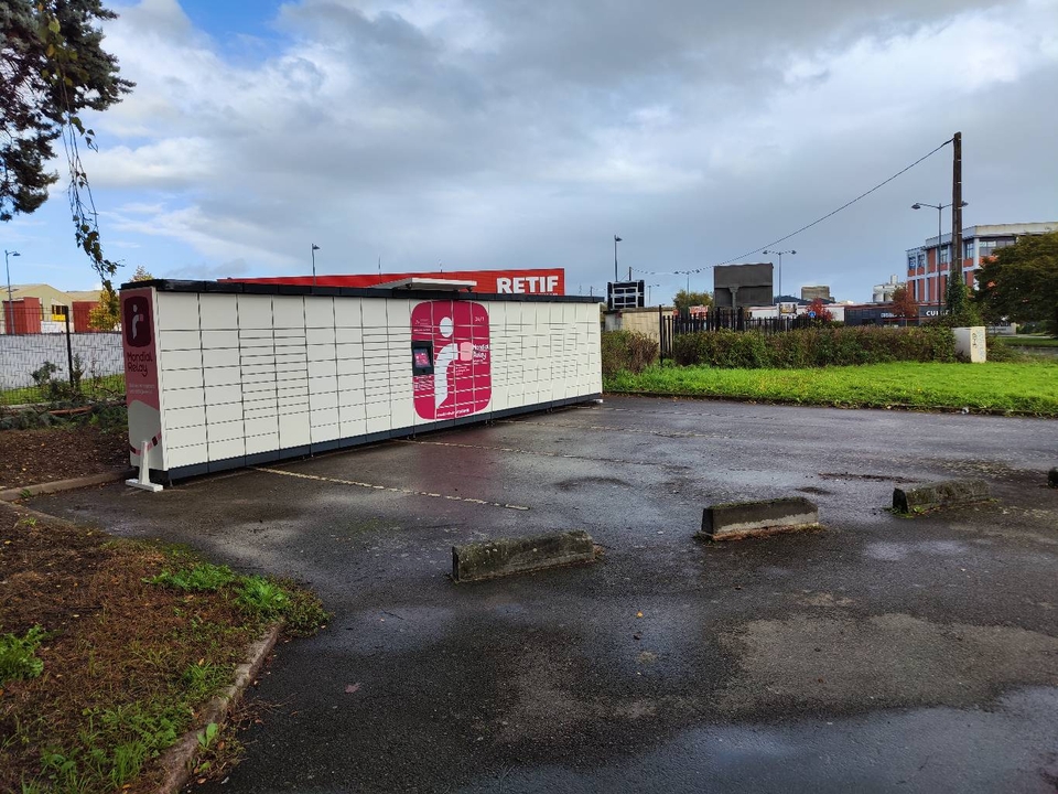 Locker 24/7 Esso Rte de Lorient 35000 Rennes, 228 228 Route de Lorient, 35000 Rennes