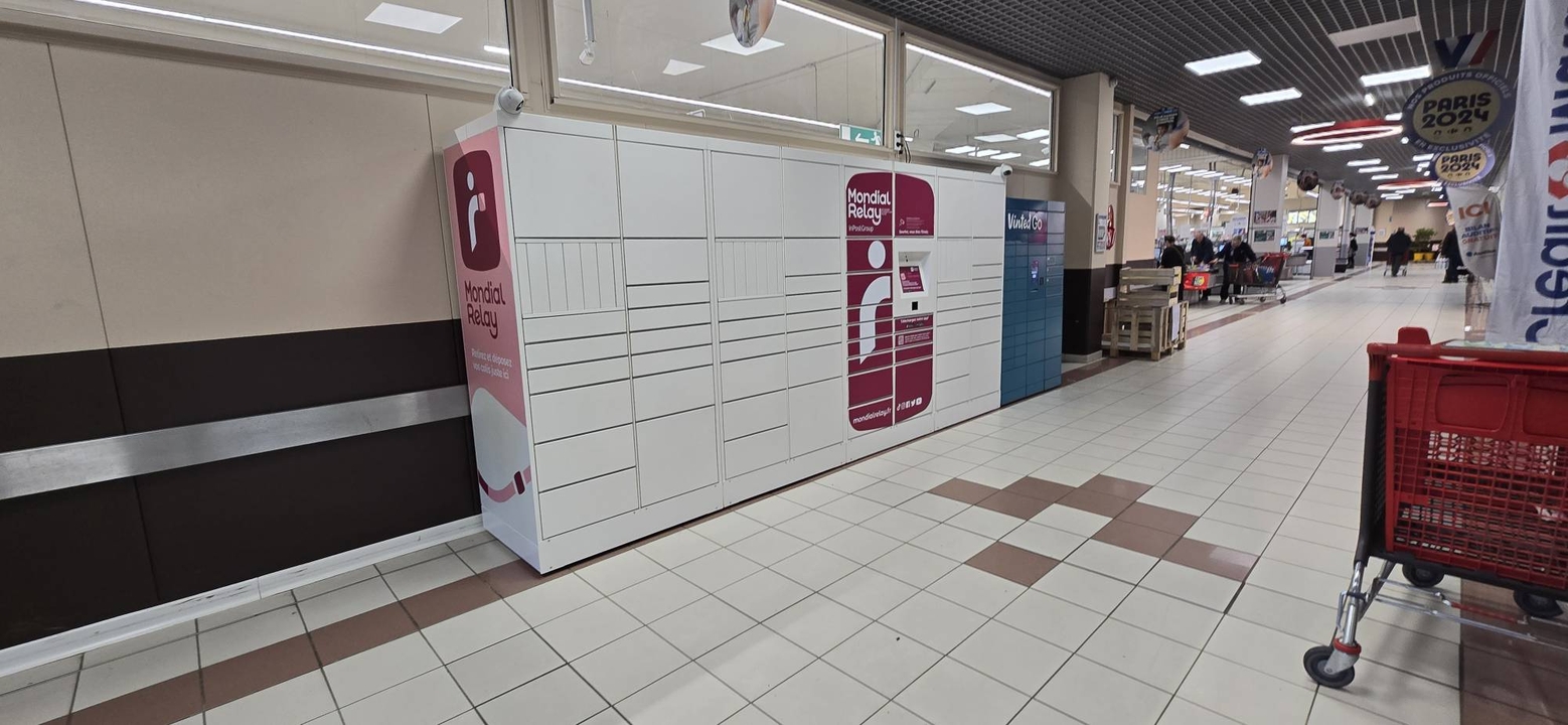 Locker Carrefour Market 69480 Anse, 2 58 Avenue du Pré aux Moutons, 69480 Anse