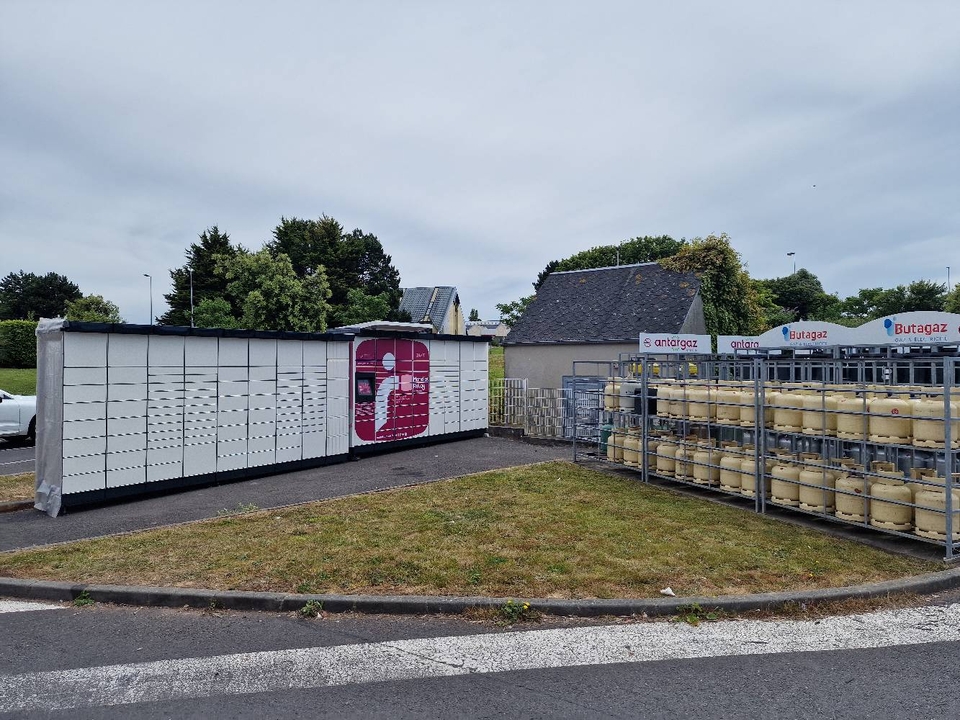 Locker 24/7 Intermarché 50130 Cherbourg-en-Cotentin, Rue des Fourches, 50130 Cherbourg-en-Cotentin