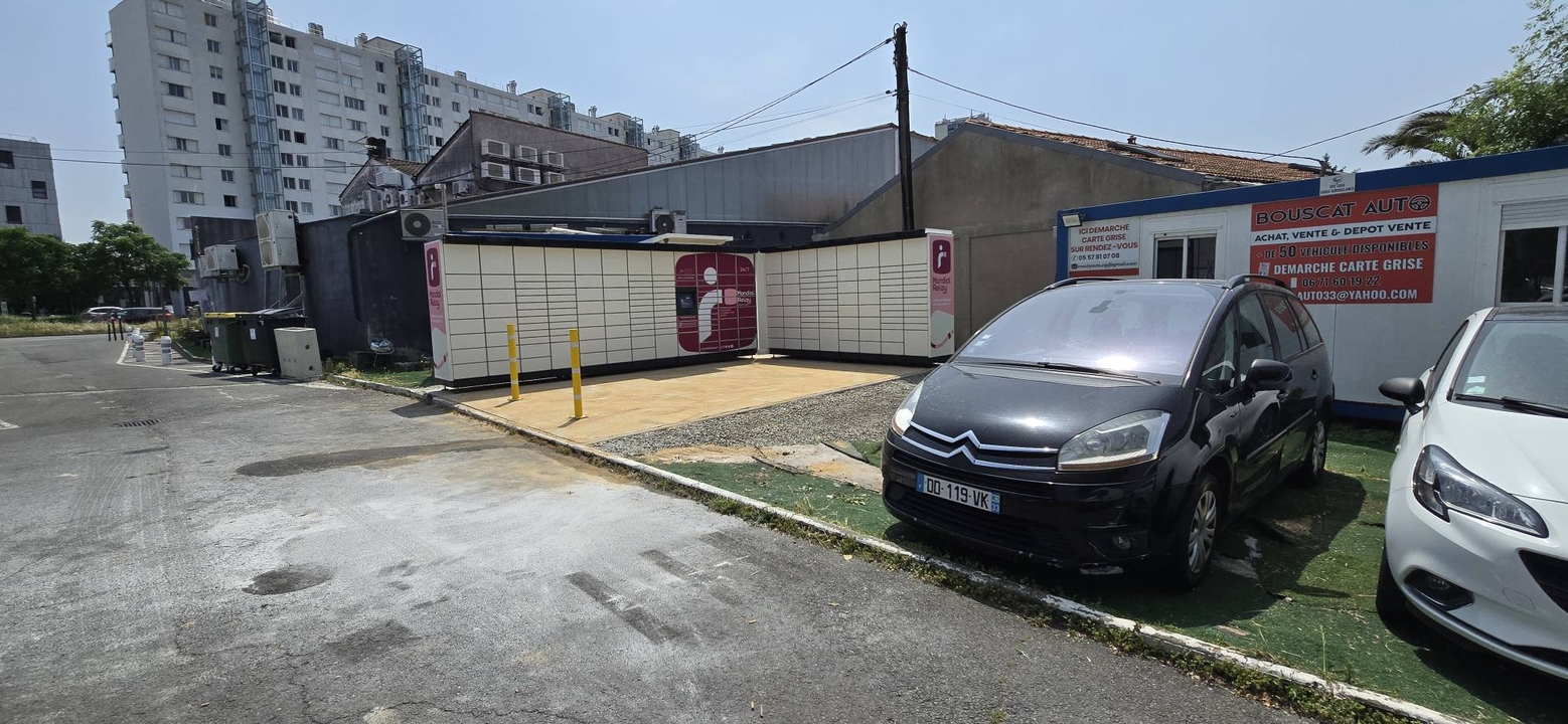 Locker 24/7 Tom Auto Lavage le Bouscat, 145 145 Boulevard Godard, 33110 Le Bouscat