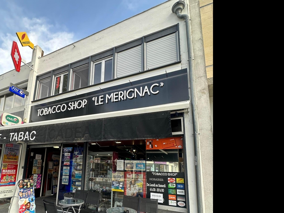 Tobacco, 9 Place Charles de Gaulle, 33700 Merignac