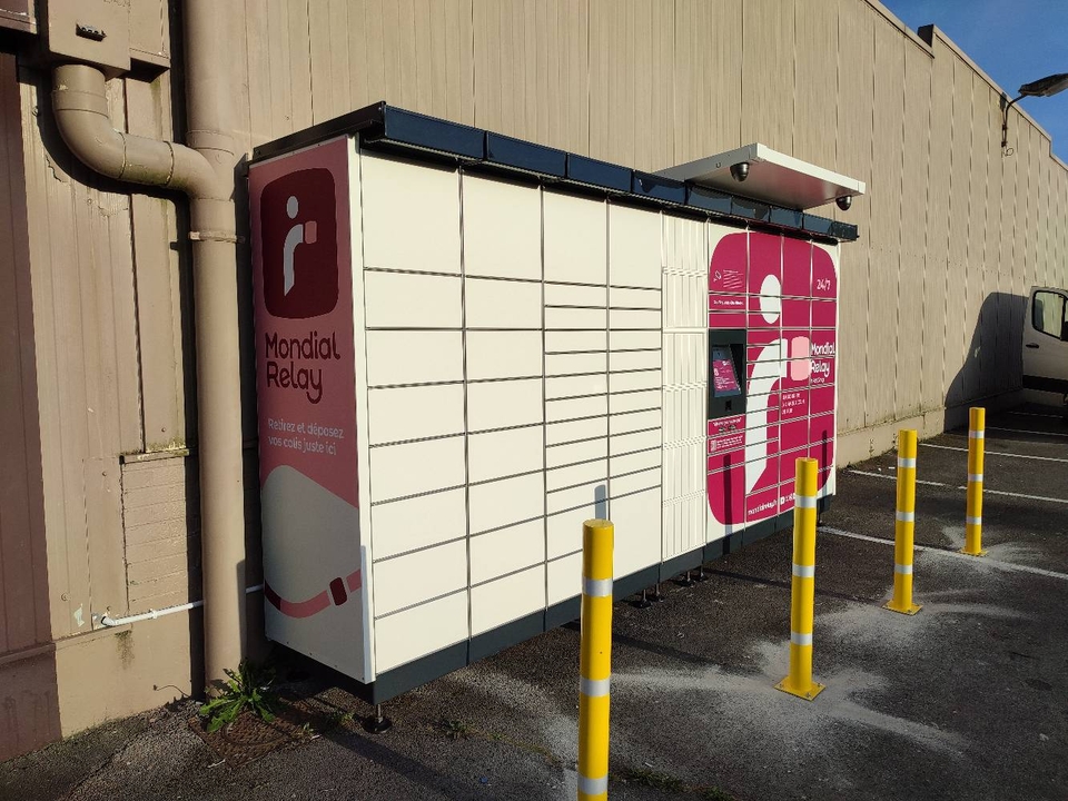 Locker 24/7 Carrefour Market 59114 Terdeghem, 144 144 Route d'Eecke, 59114 Terdeghem