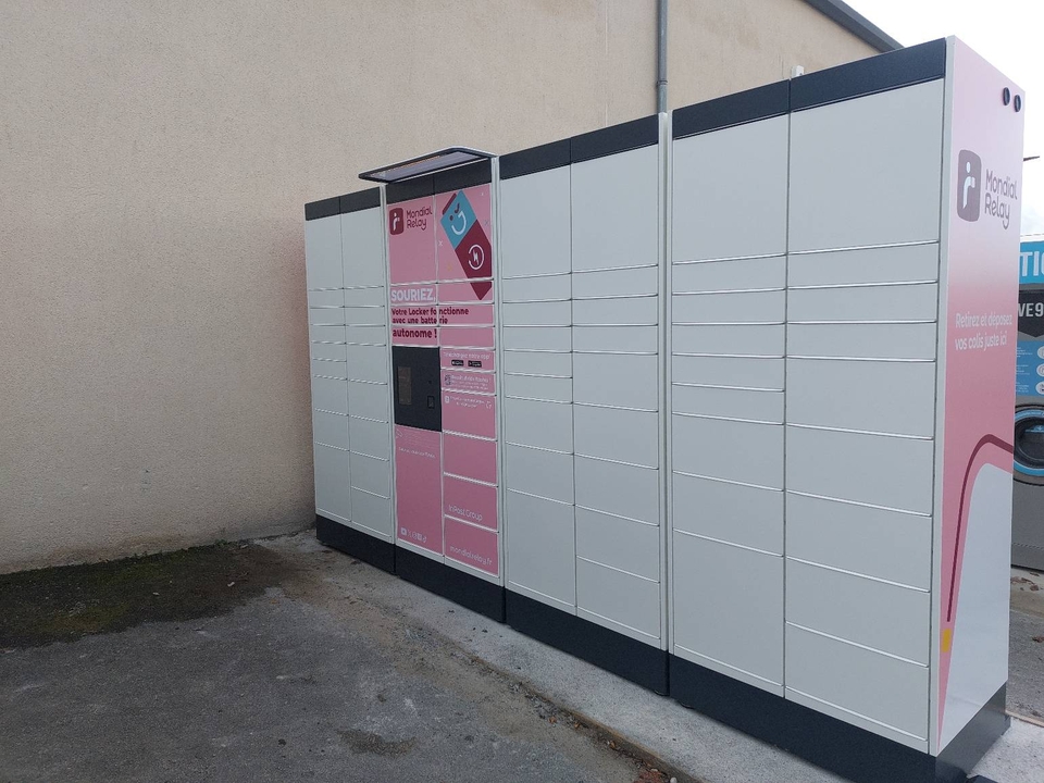 Locker 24/7 Coccimarket 72330 Yvre Le Polin, 2 2 Rue du 8 Mai, 72330 Yvré-le-Pôlin