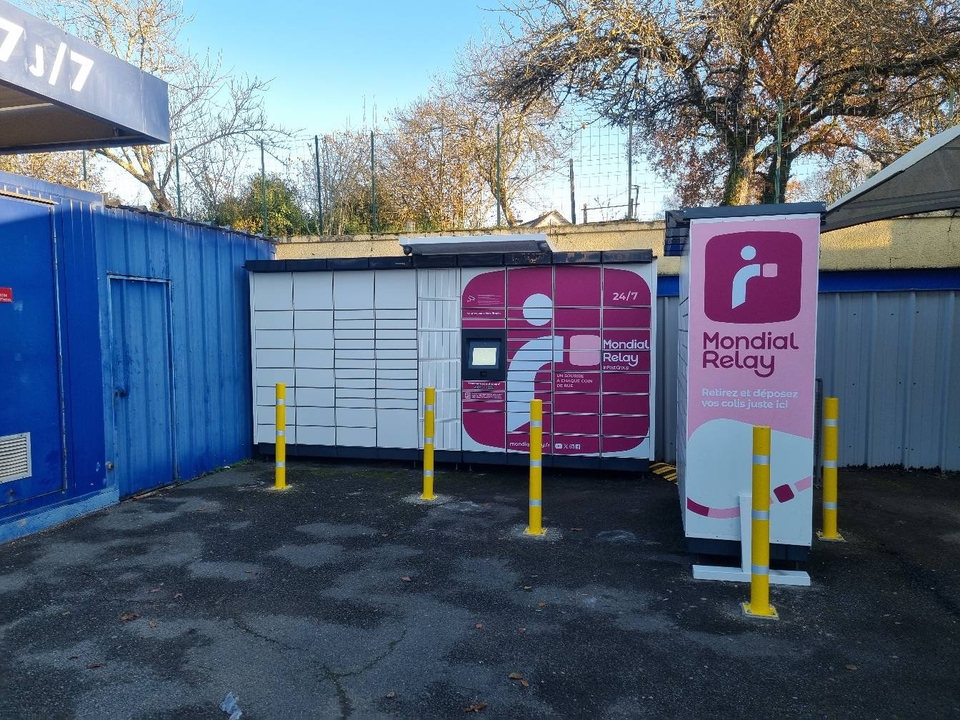 Locker 24/7 Elephant Bleu Thiviers, 14 14 Avenue Charles de Gaulle, 24800 Thiviers