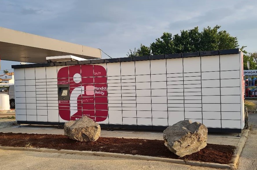 Locker 24/7 Super U Sainte Paz, 32 Avenue des Charmes, 44680 Sainte-Pazanne