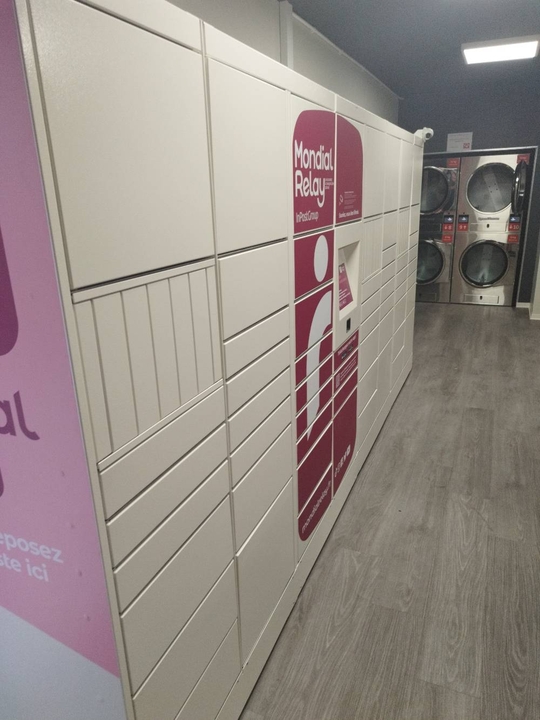 Locker Laverie Speed Queen 69100 Villeurbanne, 55 55 Cours Tolstoï, 69100 Villeurbanne