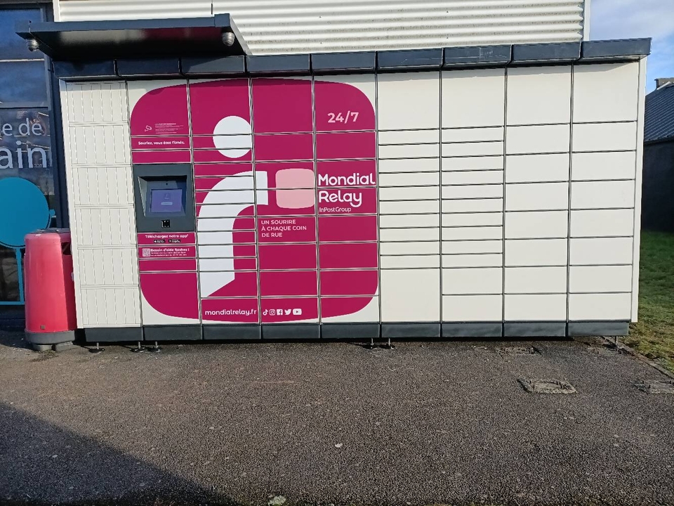 Locker 24/7 La Foir'Fouille Ru, 259 252 Rue de Gouesnou, 29200 Brest