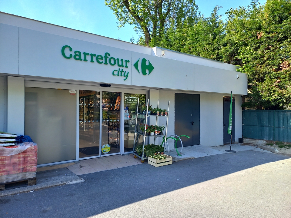 Carrefour City, 56 Rue St Ouen, 14000 Caen