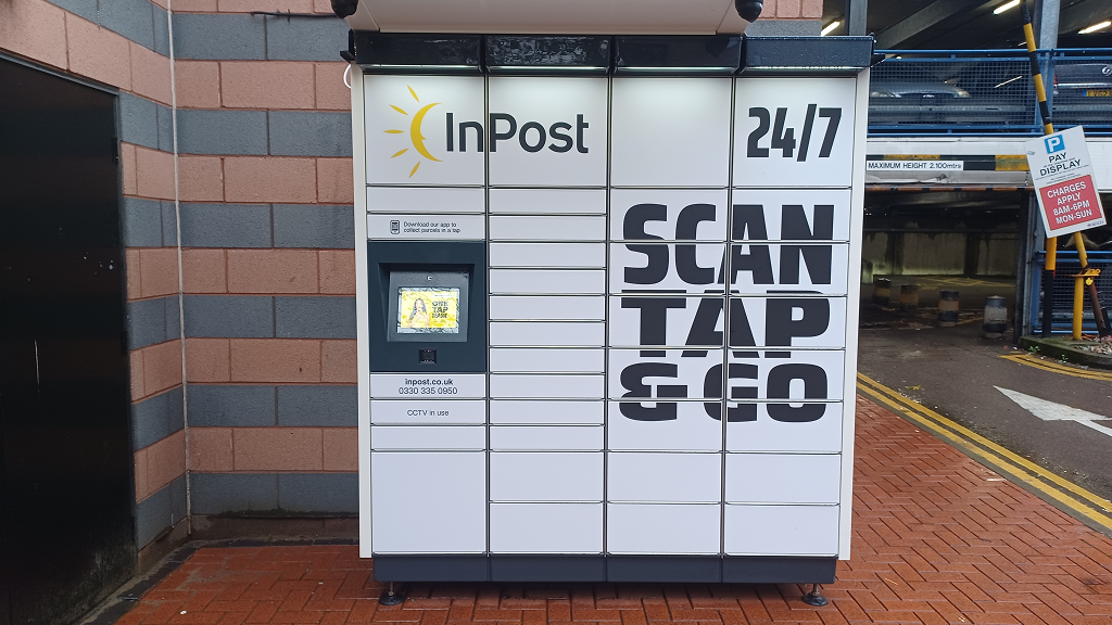 InPost's photo of the locker: InPost UK00199802