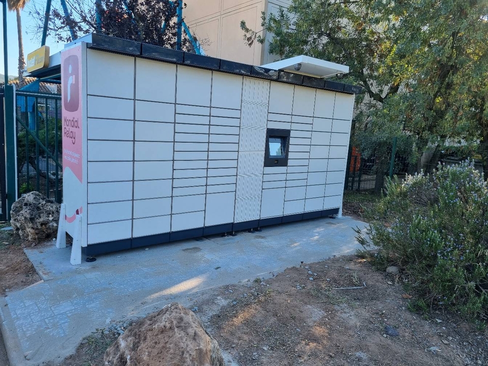 Locker 24/7 H tel F1 Frejus, 7 Les Châtaigniers, 83520 Roquebrune-sur-Argens