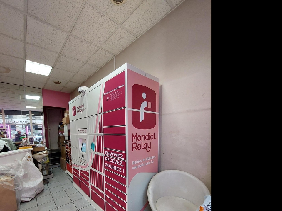 Locker Univers Line La Fayette 75010 Paris, 101 101 Rue La Fayette, 75010 Paris