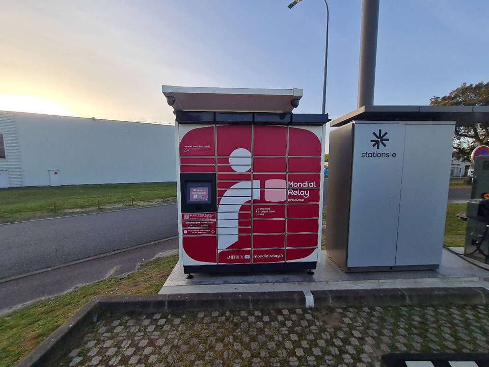 Locker 24/7 Station-E Bricorama, 3 3 Square d'Aquitaine, 40140 Soustons