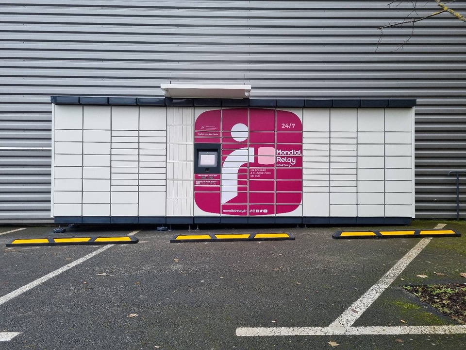 Locker 24/7 Intersport Mende, 31 27/31 Avenue des Gorges du Tarn, 48000 Mende