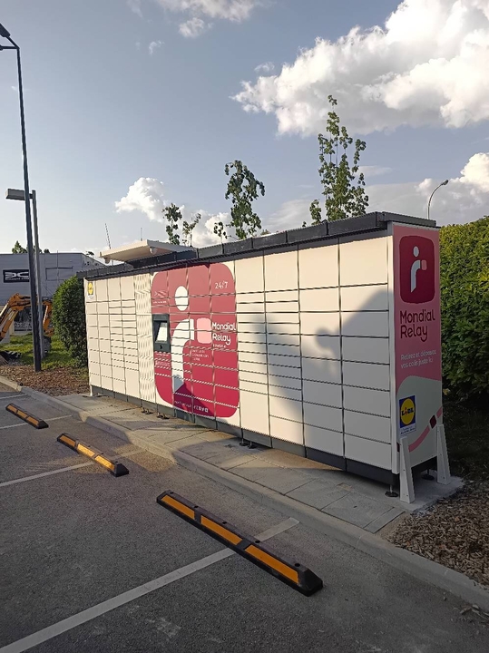 Locker 24/7 Lidl Av de Grenoble Seyssinet-Pariset, 20 20 Avenue de Grenoble, 38170 Seyssinet-Pariset