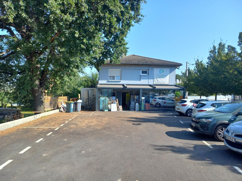Pala Market, 12 bis Avenue de Montbrison, 42160 Andrézieux-Bouthéon
