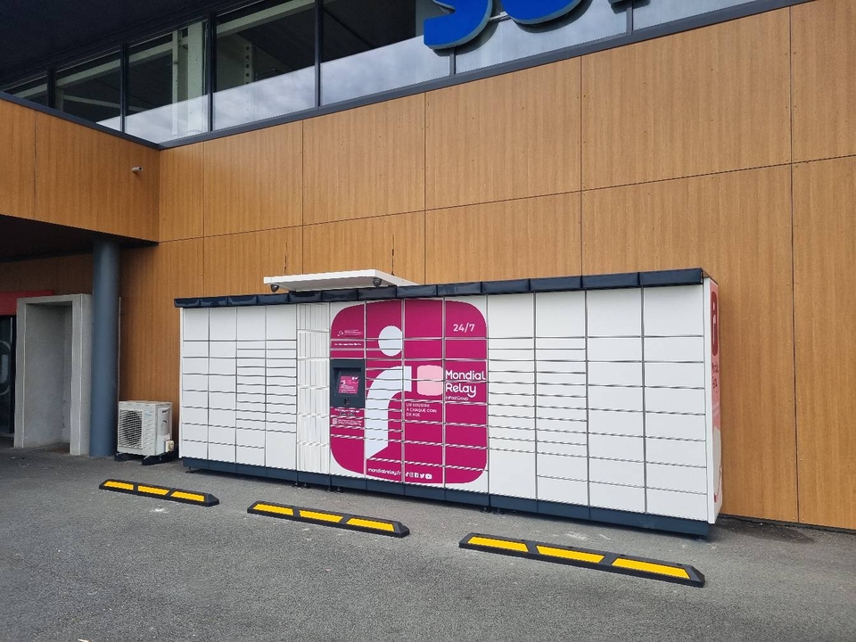 Locker 24/7 Super U Saint Savinien, 2 2 Rue Fond Boulet, 17350 Saint-Savinien