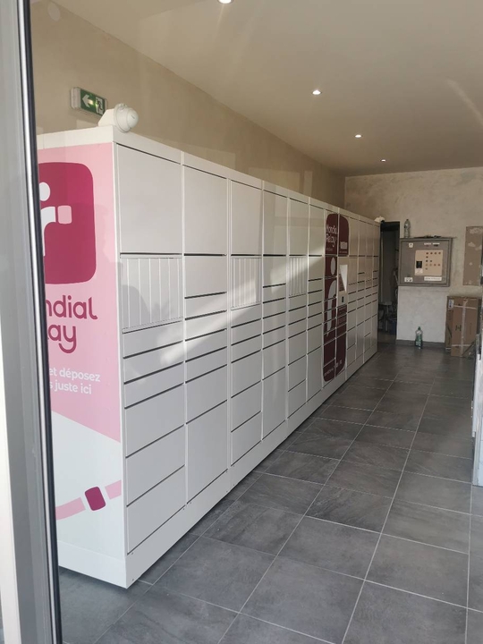 Locker fd Laverie Château Arnoux St Auban, 1129 Avenue de Blaches Gombert, 04160 Château-Arnoux-Saint-Auban