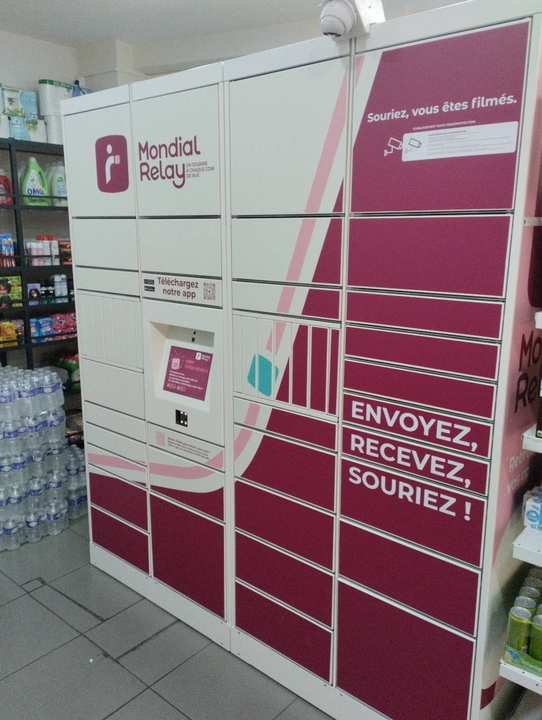 Locker Gv Hypermarche 75019 Paris, 148 148 Rue de Crimée, 75019 Paris