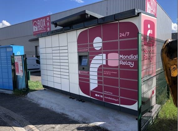 Locker 24/7 Box Annecy Nord Al, 86 86 Espace au Vernet, 74350 Allonzier-la-Caille