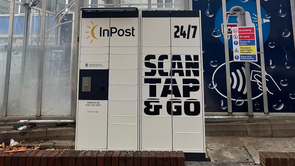 Zdjęcie paczkomatu od InPost: InPost UK00337199
